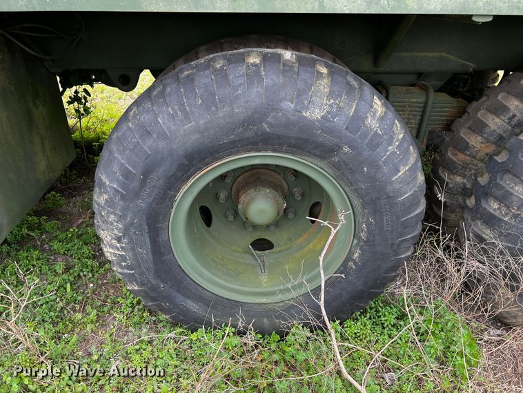 image for item DQ2013 1984 Heil M969A1  tank trailer