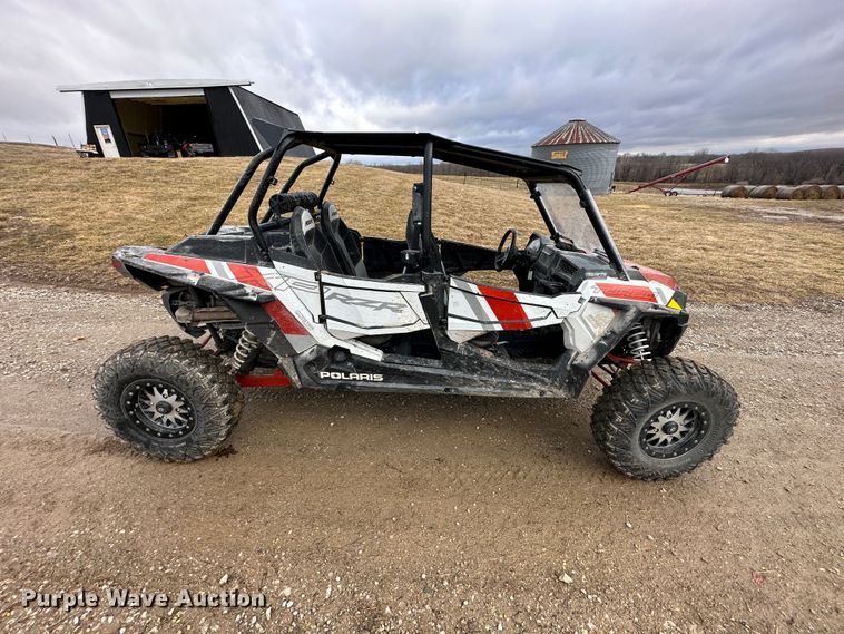 image for item DR6049 2019 Polaris RZR Turbo  utility vehicle