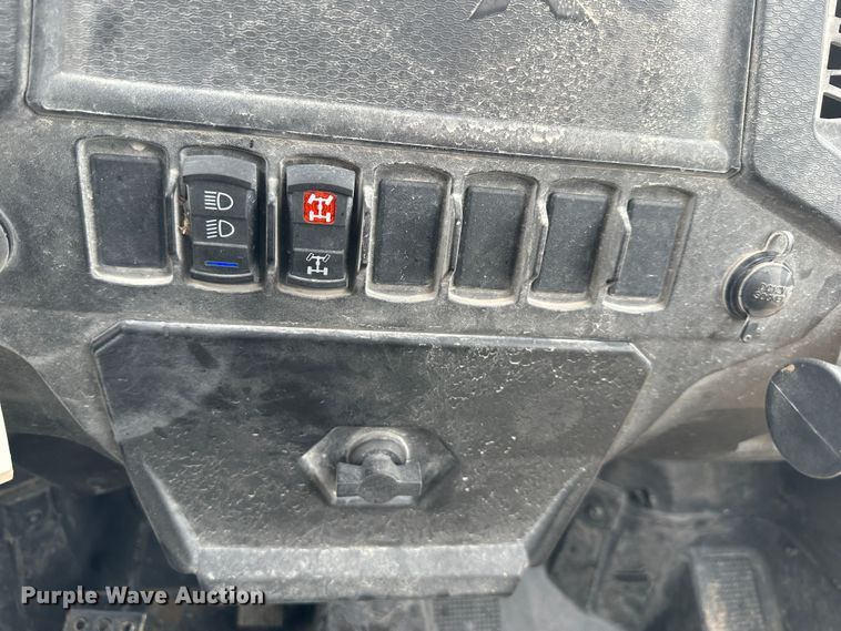 image for item DR6049 2019 Polaris RZR Turbo  utility vehicle