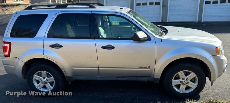 image for item DR6051 2011 Ford Escape Hybrid  SUV