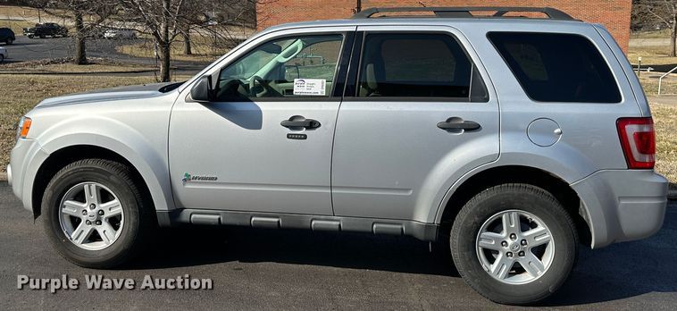 image for item DR6051 2011 Ford Escape Hybrid  SUV