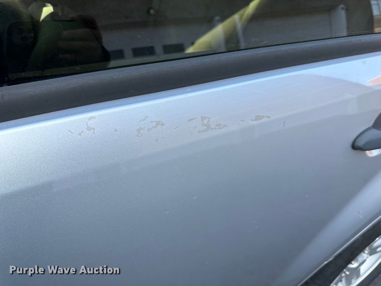 image for item DR6051 2011 Ford Escape Hybrid  SUV