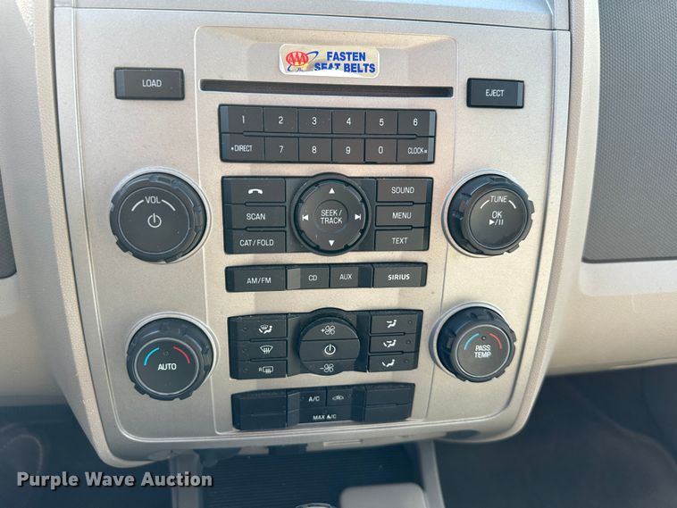 image for item DR6051 2011 Ford Escape Hybrid  SUV