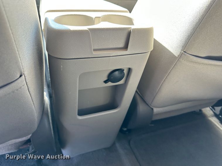 image for item DR6051 2011 Ford Escape Hybrid  SUV