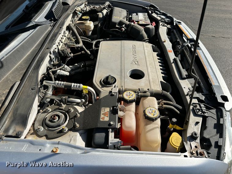 image for item DR6051 2011 Ford Escape Hybrid  SUV