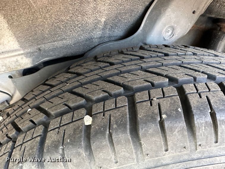 image for item DR6051 2011 Ford Escape Hybrid  SUV