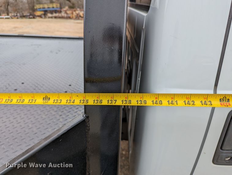 image for item DR6807 2016 Ford F350 Super Duty XL  flatbed pickup truck