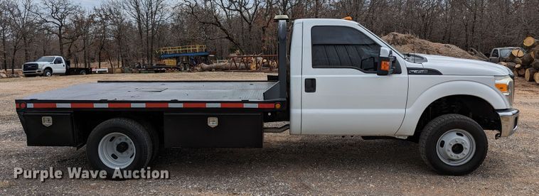 image for item DR6808 2013 Ford F350 Super Duty XL  flatbed pickup truck