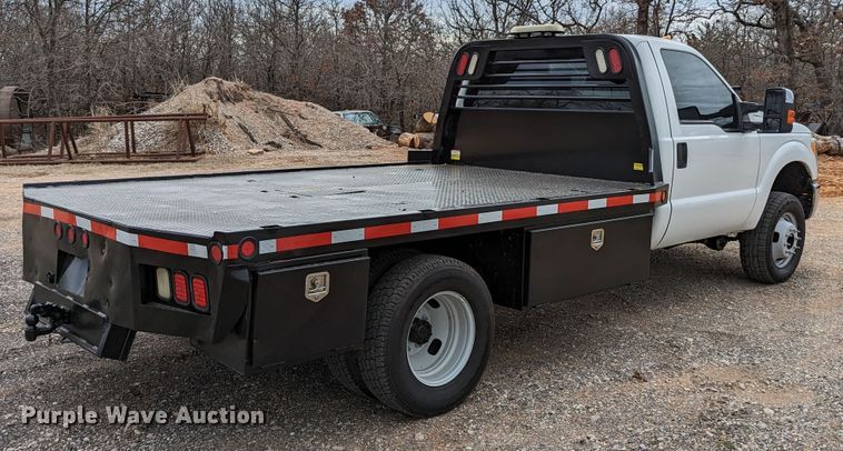 image for item DR6808 2013 Ford F350 Super Duty XL  flatbed pickup truck