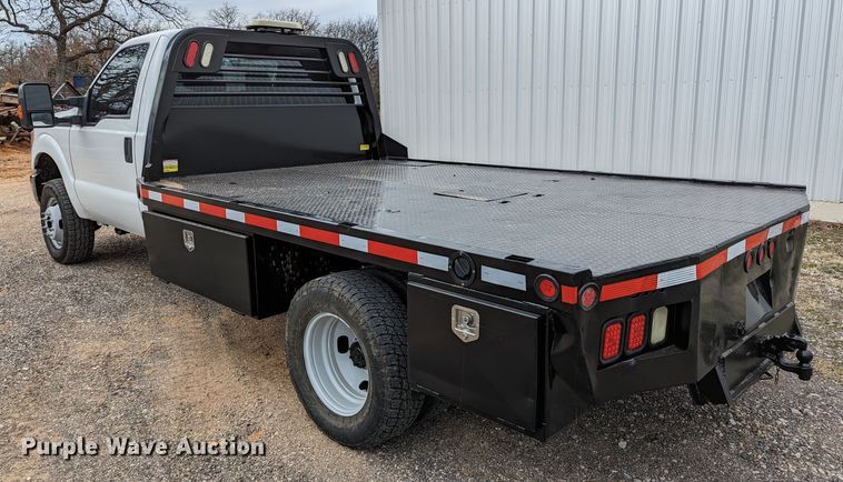 image for item DR6808 2013 Ford F350 Super Duty XL  flatbed pickup truck