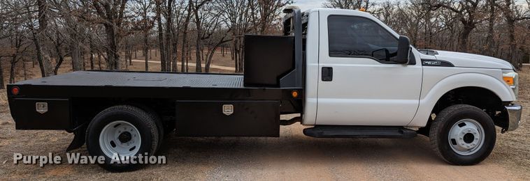 image for item DR6809 2014 Ford F350 Super Duty XL  flatbed pickup truck