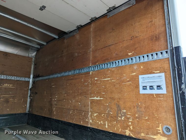 image for item DR6811 2006 GMC C4500  box truck