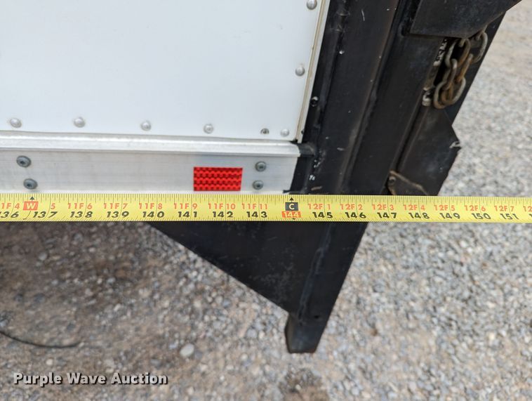 image for item DR6811 2006 GMC C4500  box truck