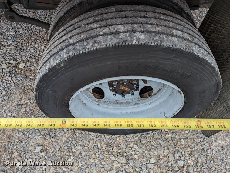 image for item DR6811 2006 GMC C4500  box truck