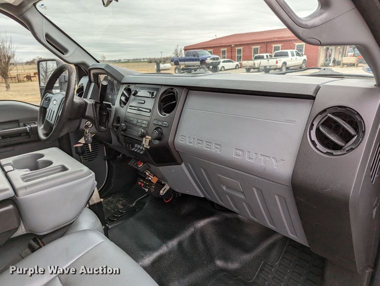 image for item DR6812 2012 Ford F550 Super Duty  dump truck