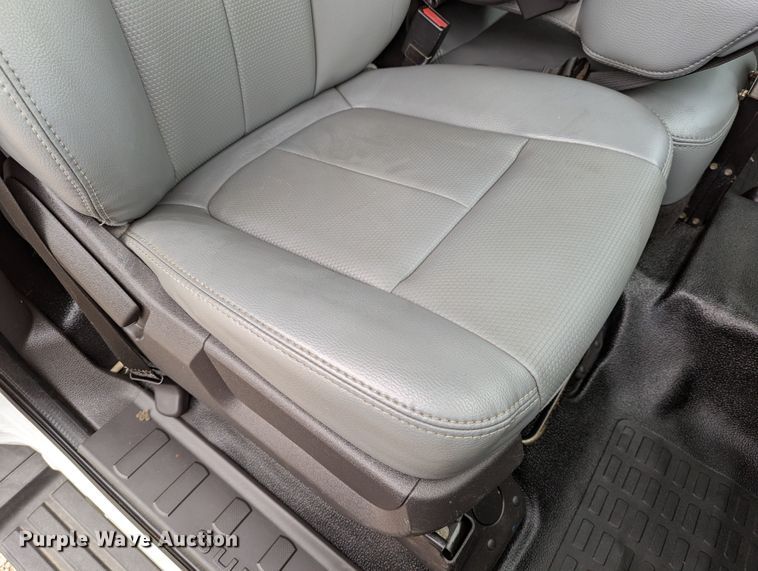 image for item DR6812 2012 Ford F550 Super Duty  dump truck