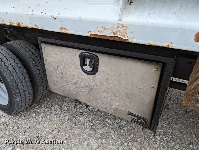 image for item DR6812 2012 Ford F550 Super Duty  dump truck