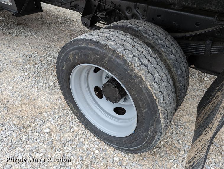 image for item DR6812 2012 Ford F550 Super Duty  dump truck