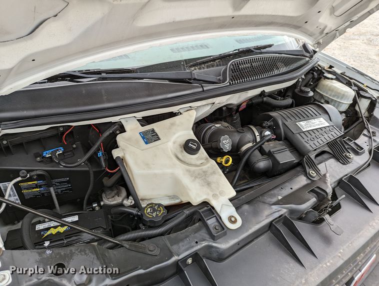 image for item DR6814 2007 GMC Savana G2500  van