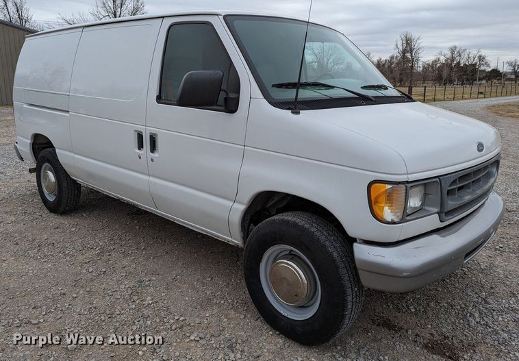 image for item DR6815 2001 Ford E250  van