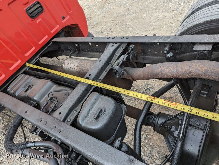 image for item DR6819 2006 Ford F550 Super Duty Lariat  Crew Cab truck cab and chassis