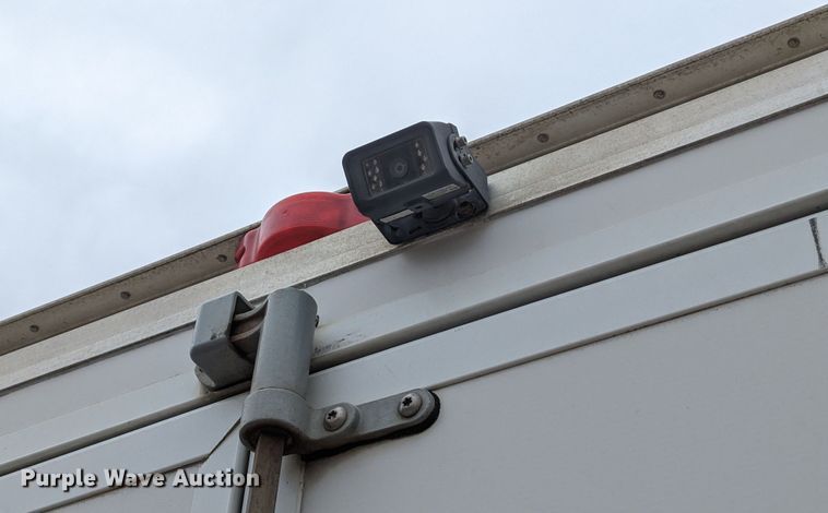 image for item DR6821 2014 Chevrolet Express G3500  box truck