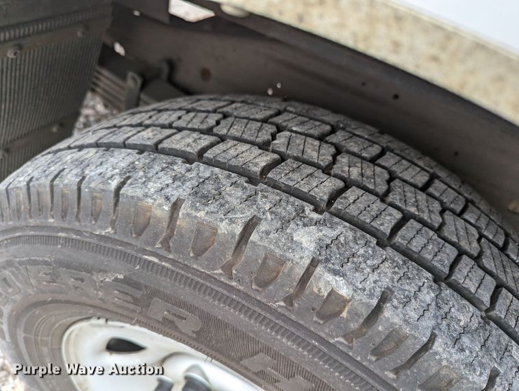 image for item DR6821 2014 Chevrolet Express G3500  box truck