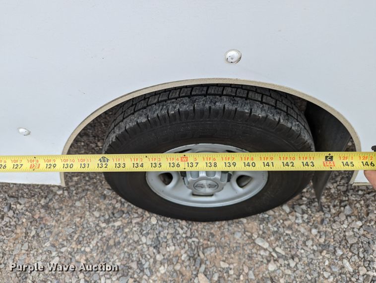 image for item DR6821 2014 Chevrolet Express G3500  box truck