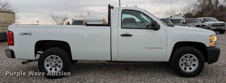 image for item DR6822 2013 Chevrolet Silverado 1500  pickup truck