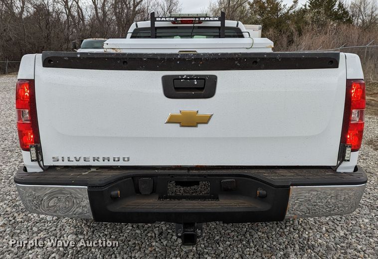 image for item DR6822 2013 Chevrolet Silverado 1500  pickup truck