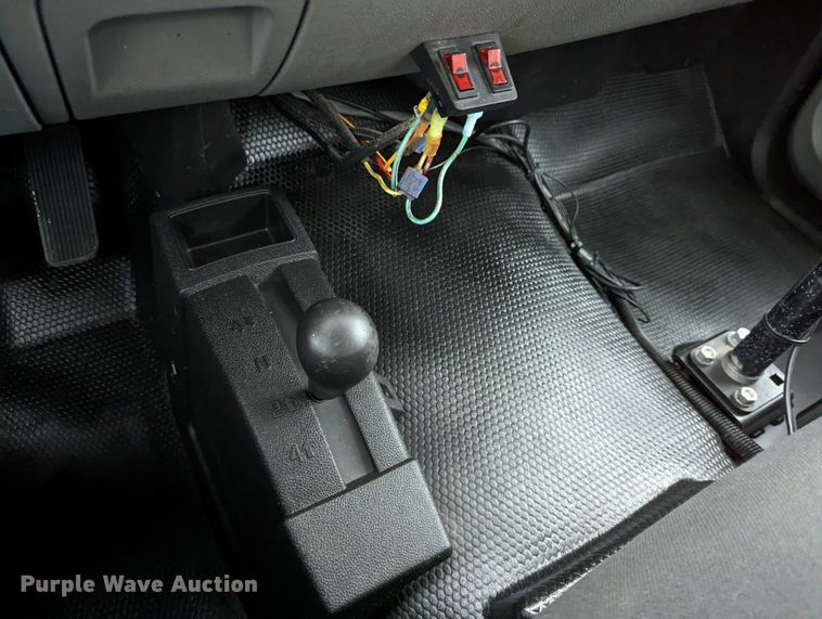 image for item DR6822 2013 Chevrolet Silverado 1500  pickup truck