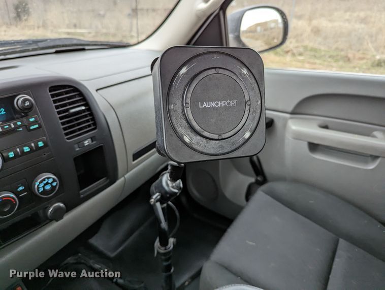 image for item DR6822 2013 Chevrolet Silverado 1500  pickup truck