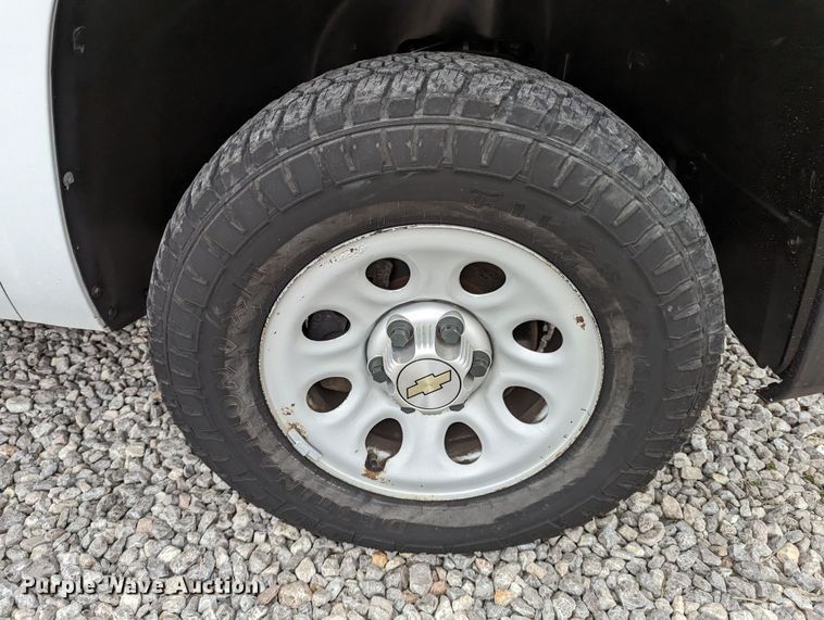 image for item DR6822 2013 Chevrolet Silverado 1500  pickup truck