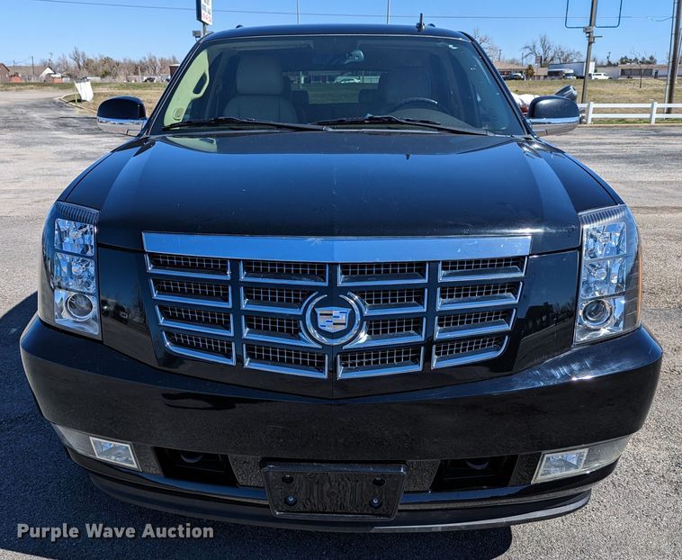image for item DR6823 2011 Cadillac Escalade  SUV