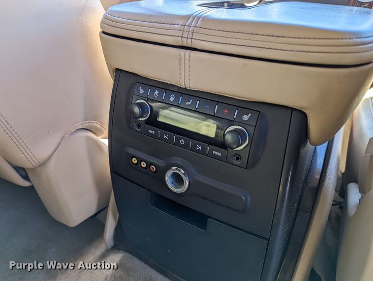 image for item DR6823 2011 Cadillac Escalade  SUV