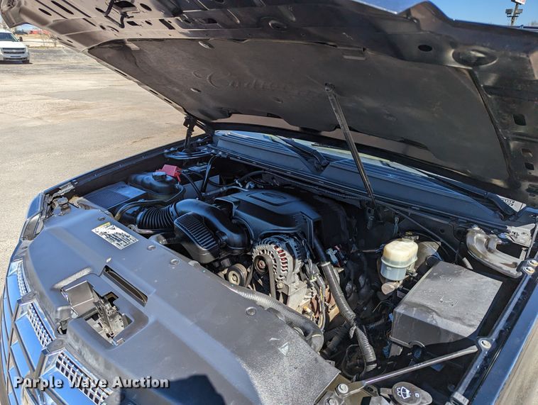 image for item DR6823 2011 Cadillac Escalade  SUV