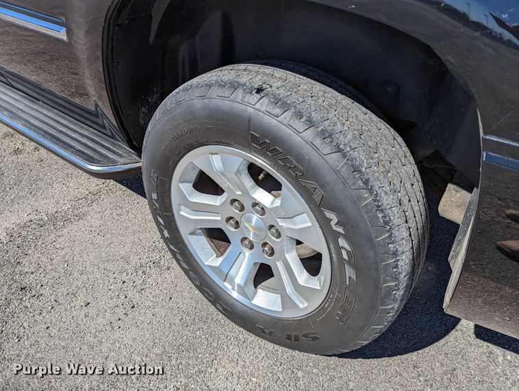 image for item DR6823 2011 Cadillac Escalade  SUV