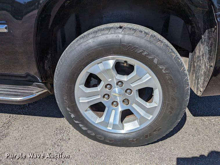 image for item DR6823 2011 Cadillac Escalade  SUV