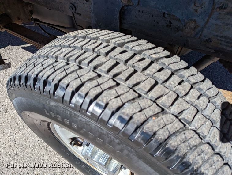 image for item DR6824 2009 Chevrolet Silverado 3500HD  Ext. Cab pickup truck