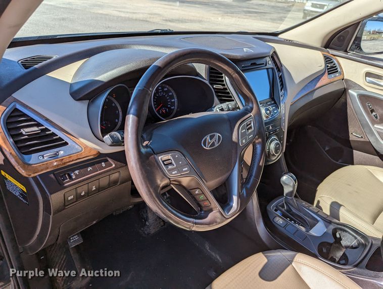 image for item DR6825 2013 Hyundai Santa Fe GLS  SUV