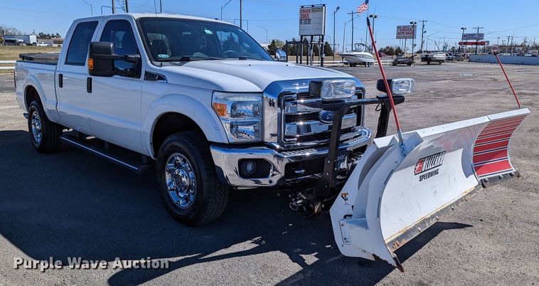 image for item DR6826 2014 Ford F250 Super Duty  Crew Cab pickup truck