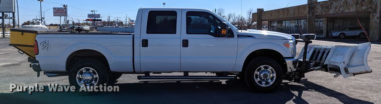 image for item DR6826 2014 Ford F250 Super Duty  Crew Cab pickup truck