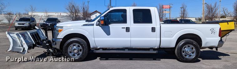 image for item DR6826 2014 Ford F250 Super Duty  Crew Cab pickup truck