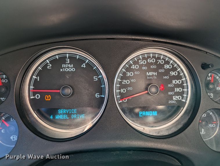 image for item DR6827 2011 GMC Yukon Denali  SUV