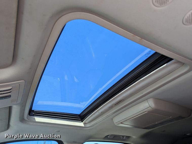 image for item DR6827 2011 GMC Yukon Denali  SUV