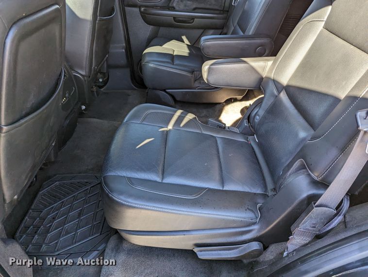 image for item DR6827 2011 GMC Yukon Denali  SUV