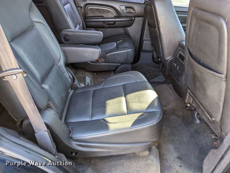 image for item DR6827 2011 GMC Yukon Denali  SUV