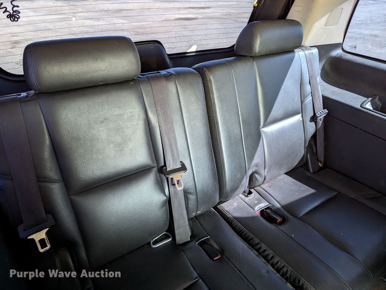 image for item DR6827 2011 GMC Yukon Denali  SUV