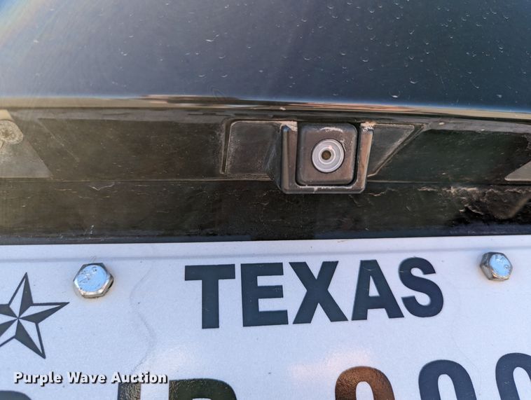 image for item DR6827 2011 GMC Yukon Denali  SUV