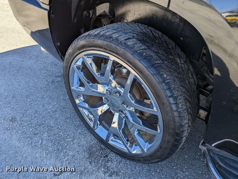 image for item DR6827 2011 GMC Yukon Denali  SUV